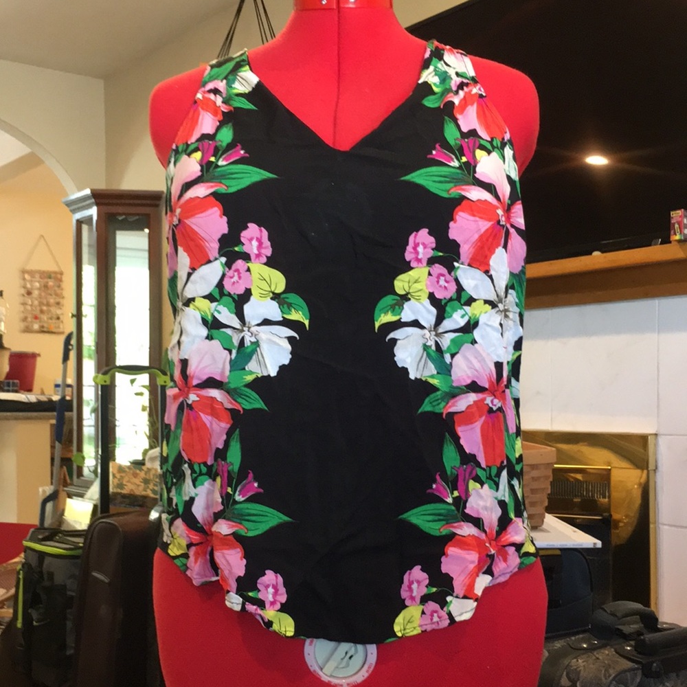 Island Floral Tank Top